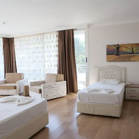 Firat Mert 3* Çeşme
