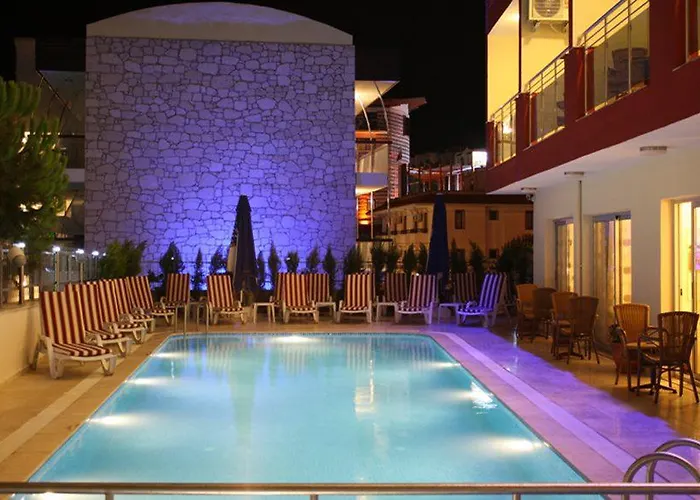 Firat Mert 3* Çeşme