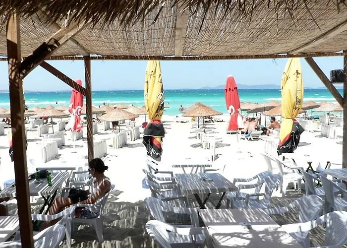 Firat Mert מלון 3*