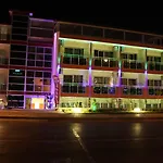 Firat Mert Отель