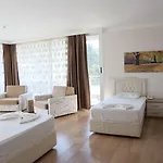 Отель Firat Mert Кешме