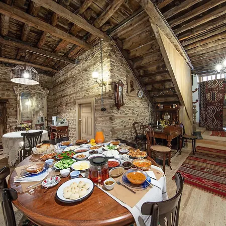 Szálloda Firat Mert 3*