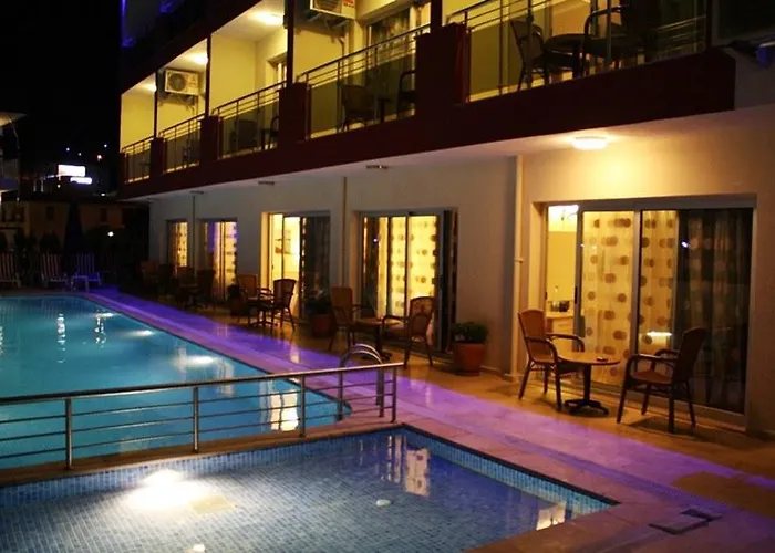 Firat Mert 3* Çeşme