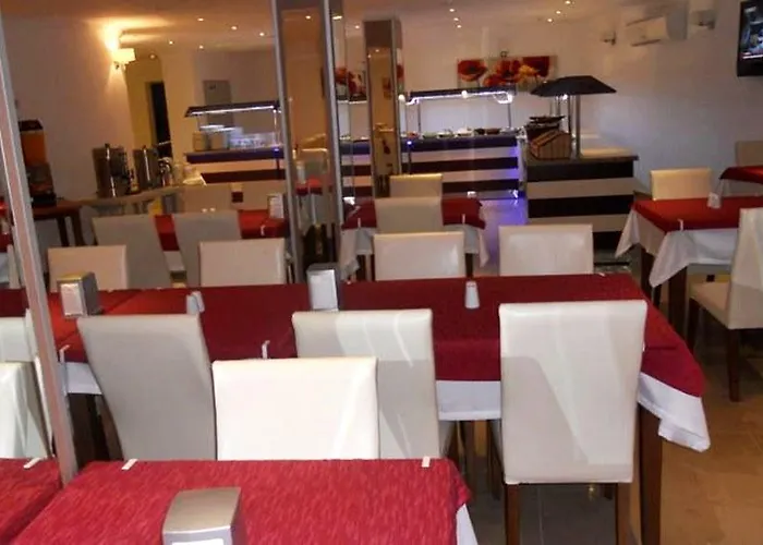 酒店 Firat Mert Çeşme